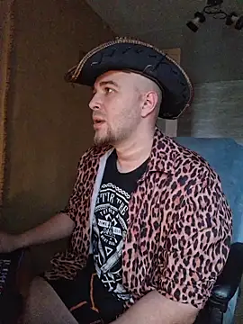 Snapshot of Foxyshaved chatting on October 2025 08:15:02 AM Foxyshaved online show from October 2025 08:15:02 AM