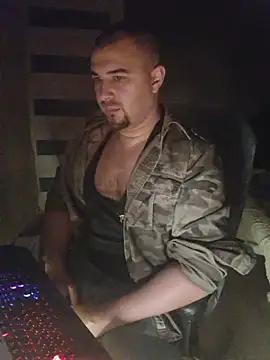 Snapshot of Foxyshaved chatting on November 2025 04:25:01 AM Foxyshaved online show from November 2025 04:25:01 AM