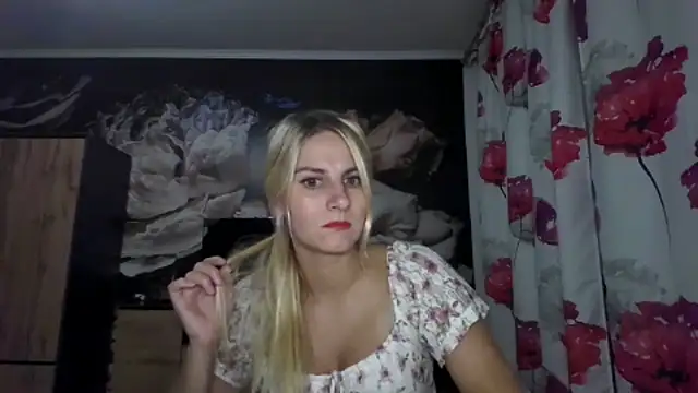 Snapshot of DagmarieFlirt chatting on September 2025 06:24:01 PM DagmarieFlirt online show from September 2025 06:24:01 PM