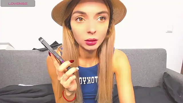 Snapshot of _ellen_meow_ chatting on December 2024 07:28:01 PM ellen meow online show from December 2024 07:28:01 PM