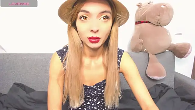 Snapshot of _ellen_meow_ chatting on December 2024 06:33:01 AM ellen meow online show from December 2024 06:33:01 AM