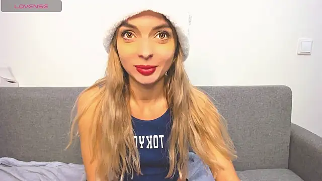 Snapshot of _ellen_meow_ chatting on December 2024 10:43:02 PM ellen meow online show from December 2024 10:43:02 PM