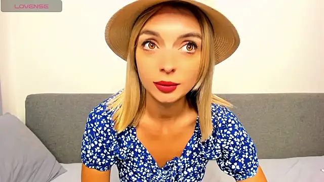 Snapshot of _ellen_meow_ chatting on September 2025 07:37:01 PM ellen meow online show from September 2025 07:37:01 PM