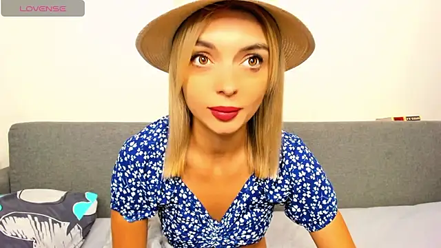 Snapshot of _ellen_meow_ chatting on September 2025 09:30:01 PM ellen meow online show from September 2025 09:30:01 PM