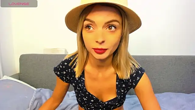 Snapshot of _ellen_meow_ chatting on October 2025 09:34:02 PM ellen meow online show from October 2025 09:34:02 PM