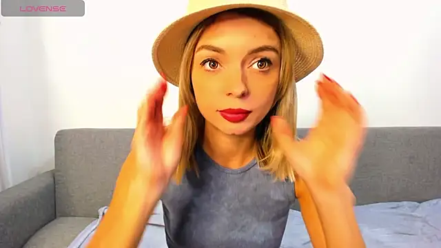 Snapshot of _ellen_meow_ chatting on October 2025 09:57:02 PM ellen meow online show from October 2025 09:57:02 PM