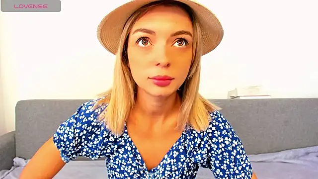 Snapshot of _ellen_meow_ chatting on October 2025 12:15:02 PM ellen meow online show from October 2025 12:15:02 PM