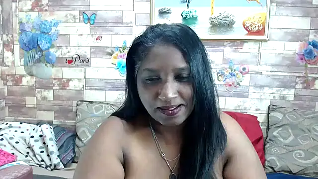 Snapshot of Indian_tracy chatting on October 2025 10:04:01 AM Indian tracy online show from October 2025 10:04:01 AM