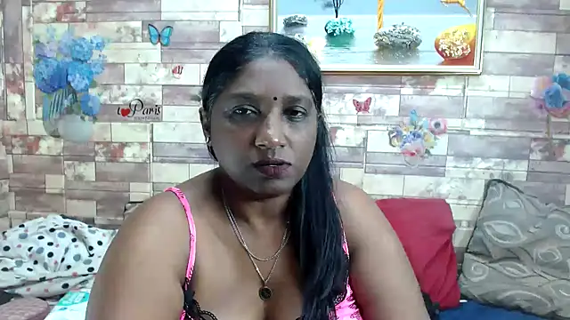 Snapshot of Indian_tracy chatting on October 2025 10:32:02 PM Indian tracy online show from October 2025 10:32:02 PM