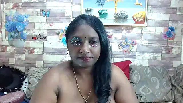 Snapshot of Indian_tracy chatting on October 2025 10:16:02 AM Indian tracy online show from October 2025 10:16:02 AM