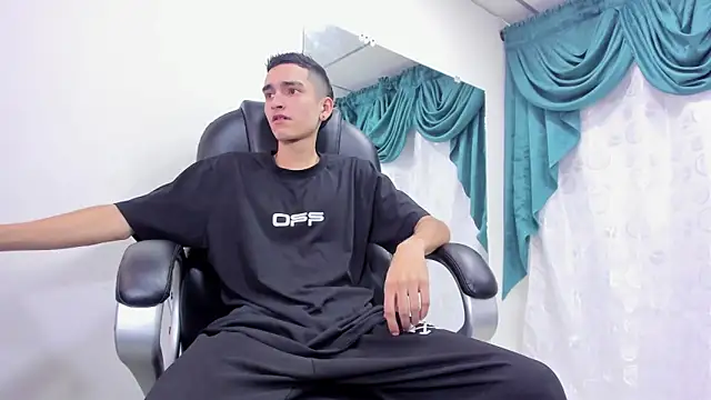 Ethan Booy online show from January 2025 08:59:02 PM