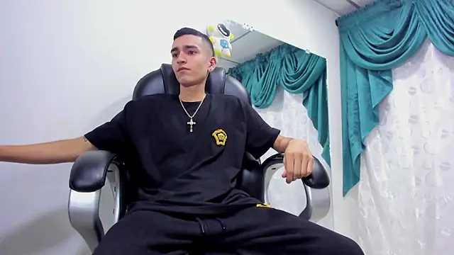 Ethan Booy online show from February 2025 09:08:02 PM