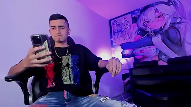 Ethan Booy online show from September 2025 10:10:02 PM