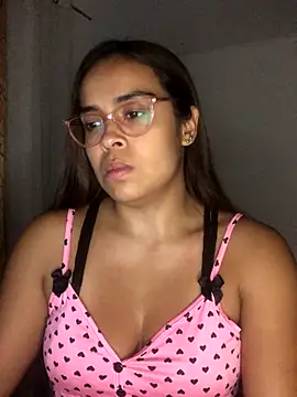 JuanaSimons online show from October 2025 01:39:01 AM