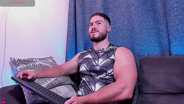 SebastianVilla  online show from February 2025 02:24:02 AM