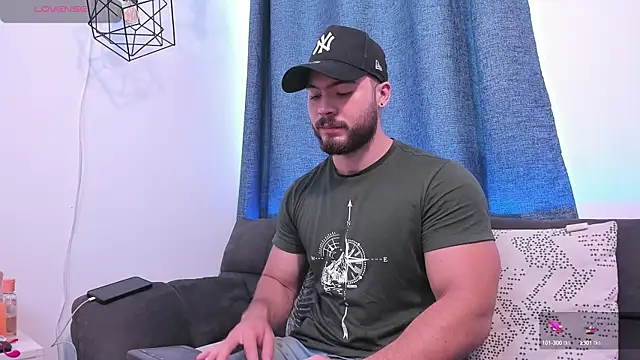 SebastianVilla  online show from February 2025 03:27:01 PM