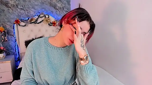 CAMILLEN PETTID online show from December 2024 07:12:02 PM