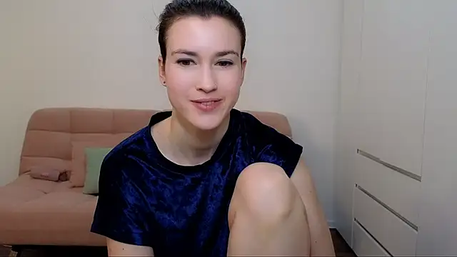 AliciaNewell online show from December 2024 06:39:01 AM