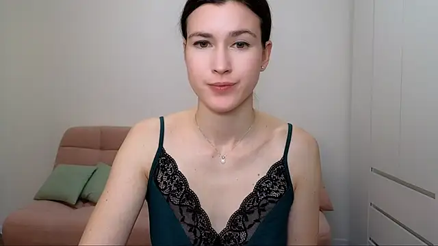 AliciaNewell online show from January 2025 11:43:01 AM