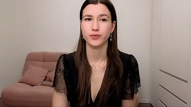 AliciaNewell online show from February 2025 03:10:01 PM