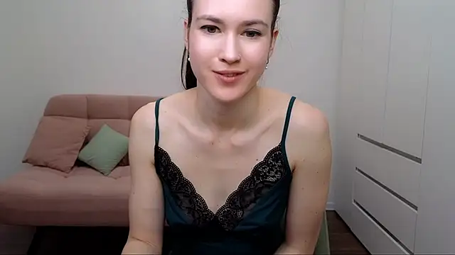 AliciaNewell online show from February 2025 02:48:01 PM