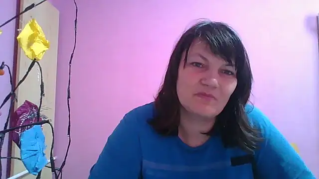 Lucinka1 online show from February 2025 05:42:02 PM