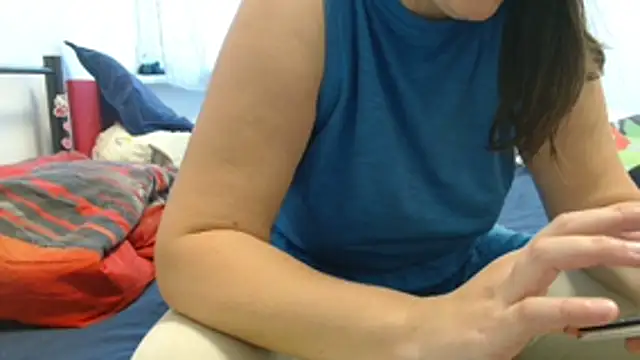 Lucinka1 online show from October 2025 06:27:02 AM