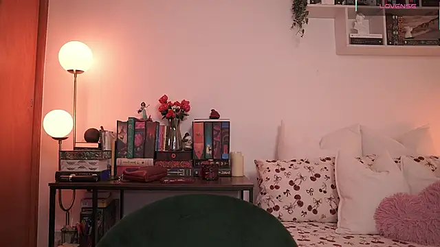 EmilyxRose - online show from October 2025 02:15:01 PM