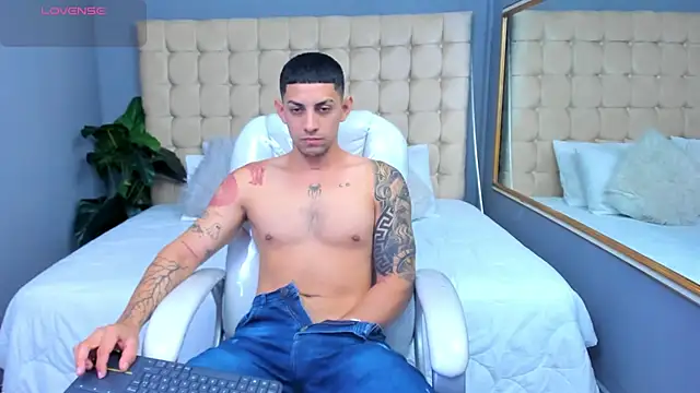 Alex cute77 online show from September 2025 12:16:01 PM