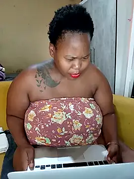 Real1SweetQueen online show from January 2025 06:28:02 AM