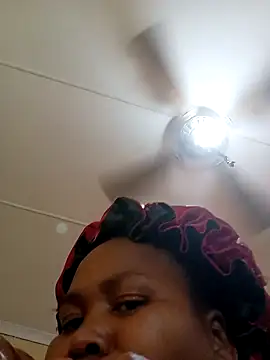 Real1SweetQueen online show from January 2025 11:59:01 AM