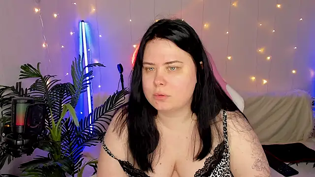 Akemi BBW online show from December 2024 08:12:01 AM