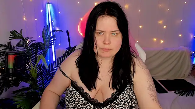 Akemi BBW online show from December 2024 06:53:02 PM