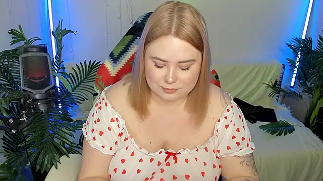 Akemi BBW online show from February 2025 10:21:02 PM