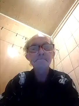 oksana722 online show from October 2025 08:41:01 PM