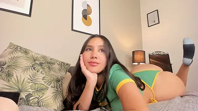 samanthfox444   online show from January 2025 05:53:01 AM