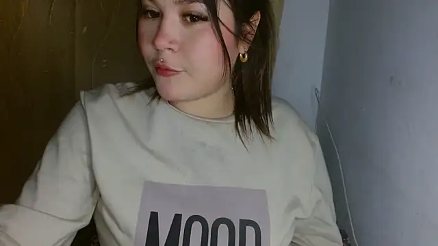 zoe adhara online show from November 2025 04:15:02 AM