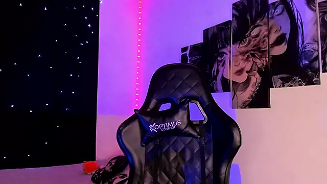 willow poisson online show from December 2024 08:48:01 PM