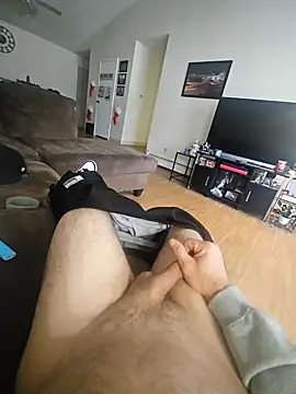 Snapshot of Cemg chatting on December 2024 02:54:01 PM Cemg online show from December 2024 02:54:01 PM