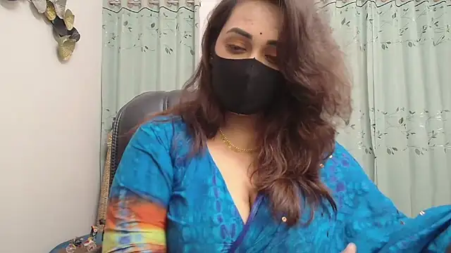 OH-Monica online show from October 2025 07:47:02 PM