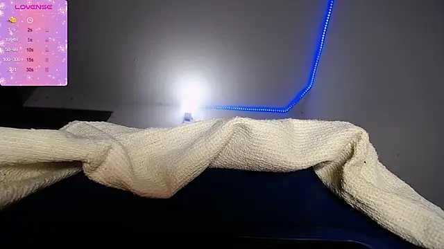 xairaruiz  online show from January 2025 09:44:02 AM