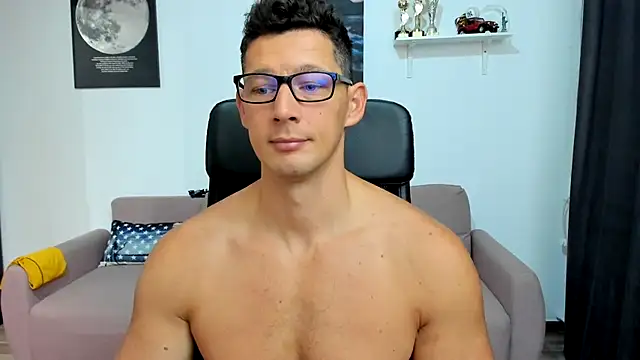 BrutusK08 online show from October 2025 07:08:01 AM