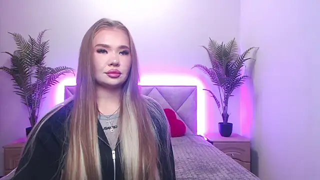 Snapshot of StacyYellig chatting on November 2025 08:42:02 PM StacyYellig online show from November 2025 08:42:02 PM