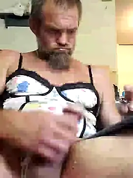 Snapshot of littleChop33 chatting on October 2025 02:40:02 AM littleChop33 online show from October 2025 02:40:02 AM