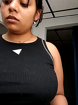 Snapshot of stefanie010 chatting on January 2025 02:19:01 PM stefanie010 online show from January 2025 02:19:01 PM