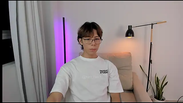 kim lian21 online show from November 2025 03:51:01 AM