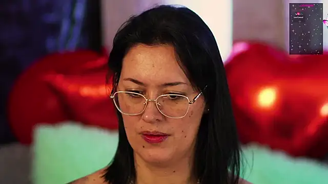 Snapshot of isaibanez chatting on February 2025 03:50:02 PM isaibanez online show from February 2025 03:50:02 PM