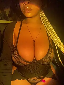 YellowHoneyDip online show from December 2024 02:19:02 AM