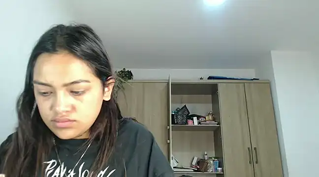 Snapshot of fairylatin222 chatting on January 2025 10:07:02 AM fairylatin222 online show from January 2025 10:07:02 AM