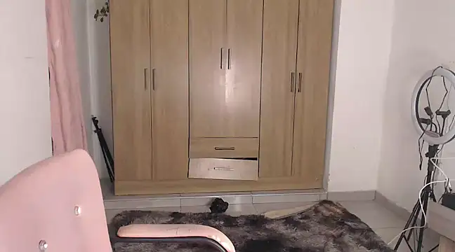 Snapshot of fairylatin222 chatting on February 2025 12:54:01 AM fairylatin222 online show from February 2025 12:54:01 AM